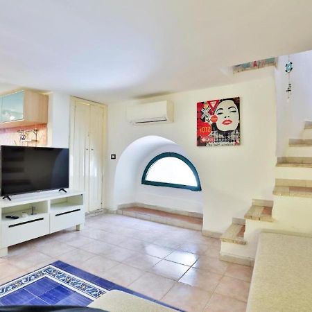 La Tata Home Salerno Esterno foto
