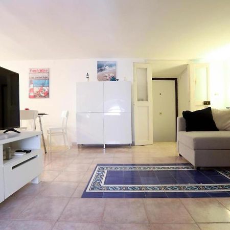 La Tata Home Salerno Esterno foto